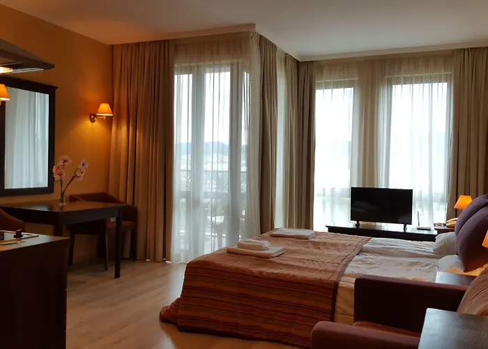 Royal Private * Napospart