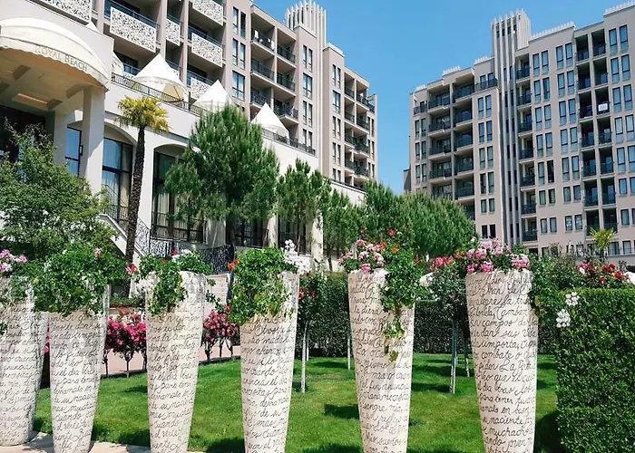 Royal Private * Napospart